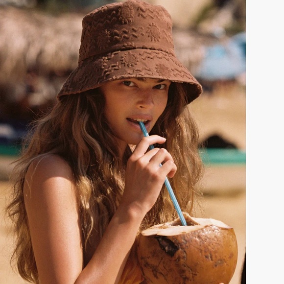 Lack Of Color Accessories - Lack of color wave bucket hat